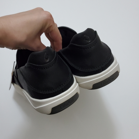 New OLUKAI LAE'AHI 'ILI Black Lava Slip On Sneakers  Leather - Picture 9 of 9